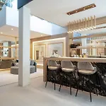 Mirage, Sierra Blanca, Villa *