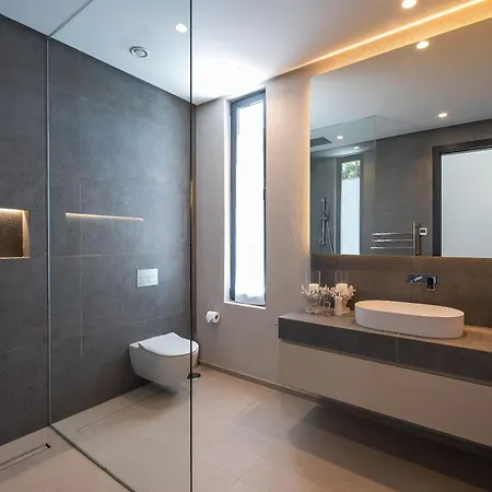 Villa Mirage, Sierra Blanca,