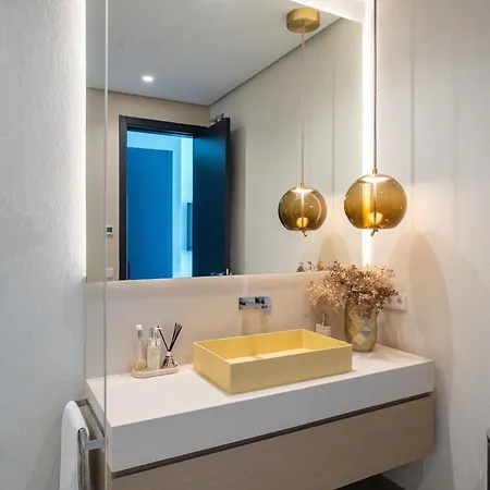 Villa Mirage, Sierra Blanca, *