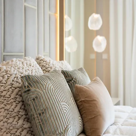 Villa Mirage, Sierra Blanca,