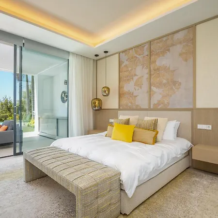 Villa Mirage, Sierra Blanca, *