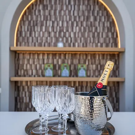 Mirage, Sierra Blanca, Villa *