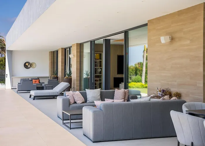 Villa Mirage, Sierra Blanca, *