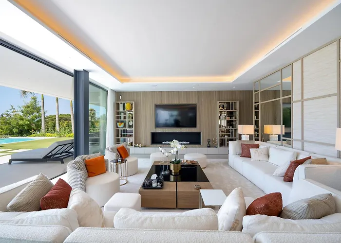 Mirage, Sierra Blanca, Willa